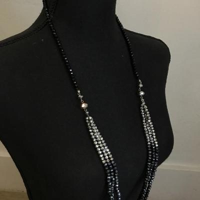 Beautiful faceted glass beaded statement necklace very beautiful