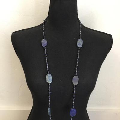 Beautiful vintage Chico’s lapis gemstone necklace