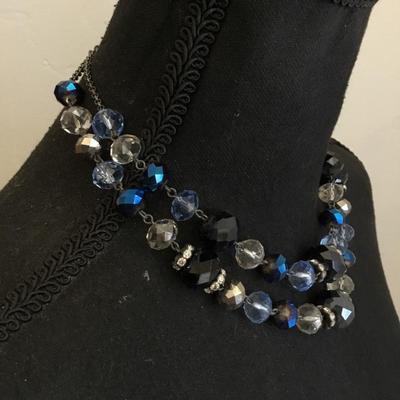 Beautiful Crown Trifari vintage statement necklace