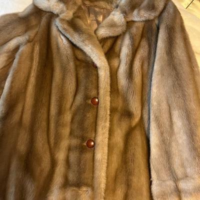 Women’s Coats (3)