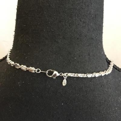 Beautiful vintage premier design Silver-tone pinwheel, chain necklace