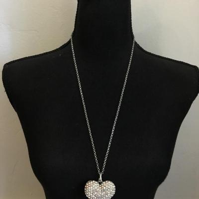 Beautiful rhinestone, heart statement necklace