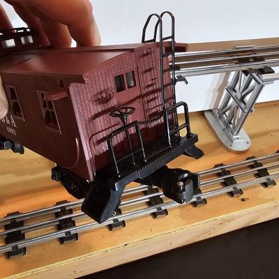 NYC Gondolas & More Cars (T2-JS)