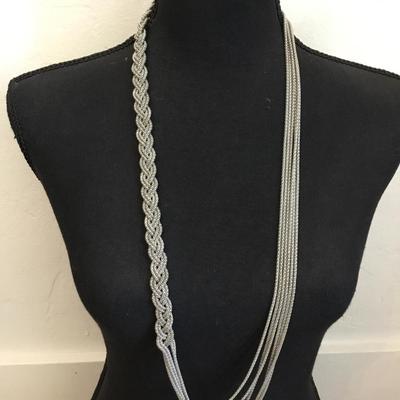 Very nice Silvertone braided statement necklace