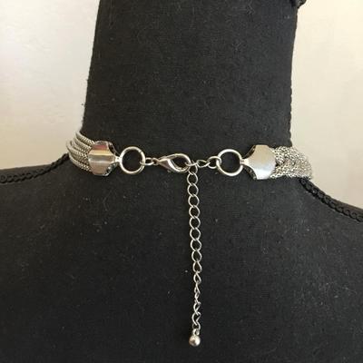 Very nice Silvertone braided statement necklace