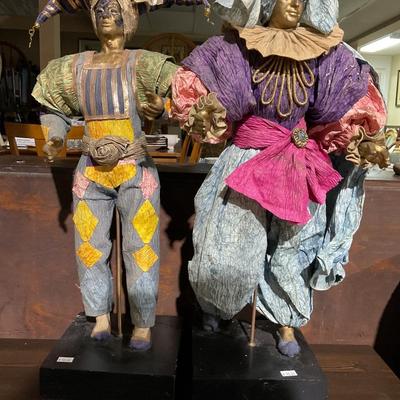Sale Photo Thumbnail #249: 2 tall figures