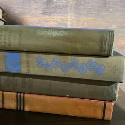 Sale Photo Thumbnail #254: Lot of 9 books