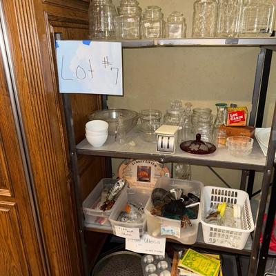 Sale Photo Thumbnail #13: Misc kitchen items