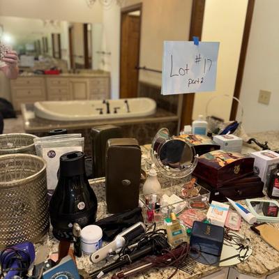 Sale Photo Thumbnail #55: Bathroom