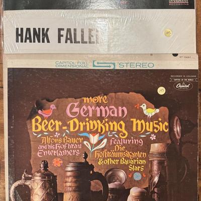 Lot of Vinyl Records- Roy Orbison, Artie Shaw, Shaun Cassidy, James Last, KC & the Sunshine Band, Ella Fitzgerald, Sesame Street,...