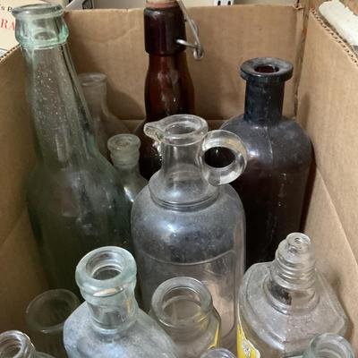 Sale Photo Thumbnail #309: 13 assorted bottles