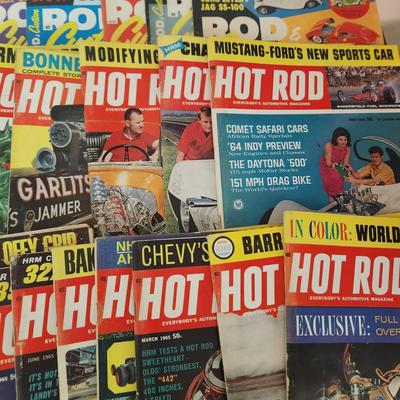 Lot of Hot Rod 1960's Magazines