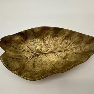 Vintage Brass Imperial Tarro Leaf Dish