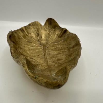Vintage Brass Imperial Tarro Leaf Dish