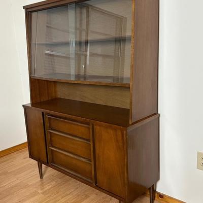 Mid-Century Modern Bassett Walnut China Cabinet with Sliding Glass Doors