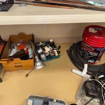 Sale Photo Thumbnail #158: Garage /vaccum