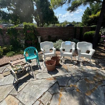 Sale Photo Thumbnail #178: Wicker patio chairs