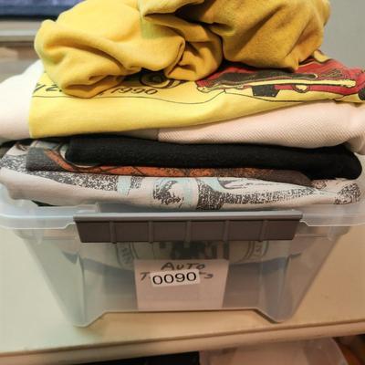 Lot of Vintage Tee Shirts Mostly XL Polo Jeans , Green Bay Packers Sweatshirt, UMBC, Father, Carlise