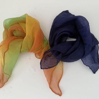 Assorted ladies' scarves, bandanas and hair accessories