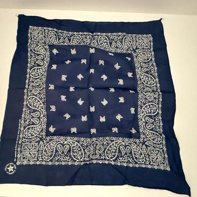 Assorted ladies' scarves, bandanas and hair accessories