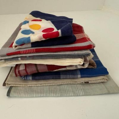 Assorted ladies' scarves, bandanas and hair accessories