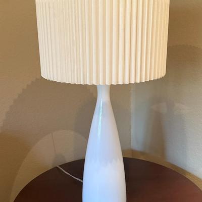 Table lamp