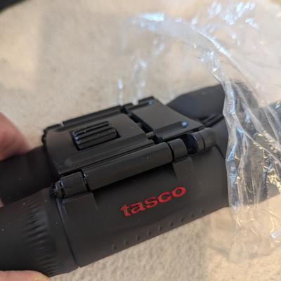 Sale Photo Thumbnail #116: Tasco Binoculars 16/32