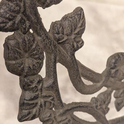 Sale Photo Thumbnail #122: Cast Iron Plant wall hanger
