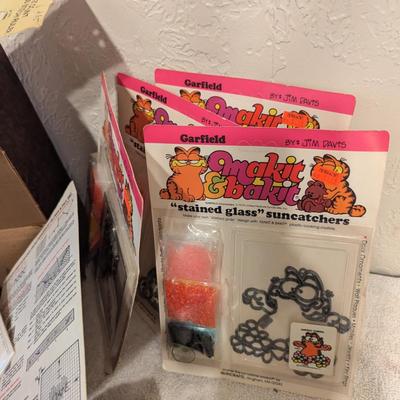 Sale Photo Thumbnail #136: Crafty items- suncatchers, latch hook and more