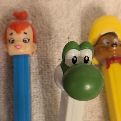 Sale Photo Thumbnail #248: pez dispensers