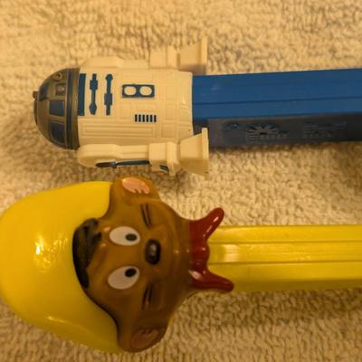 Sale Photo Thumbnail #249: pez dispensers