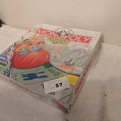 Sale Photo Thumbnail #264: monopoly junior board game
