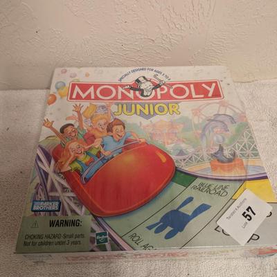 Sale Photo Thumbnail #263: monopoly junior board game