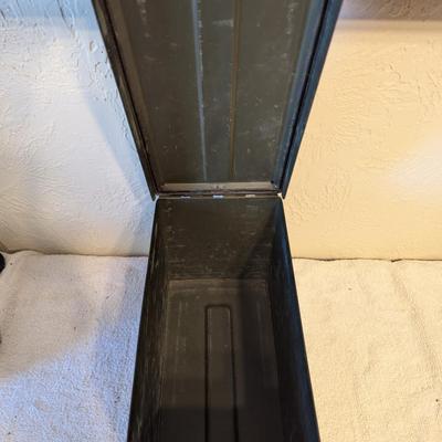 Sale Photo Thumbnail #269: metal ammo can- good lid seal