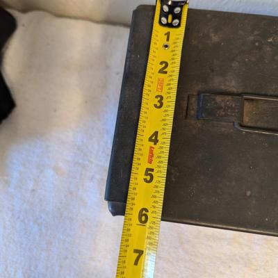 Sale Photo Thumbnail #292: metal ammo can good lid seal