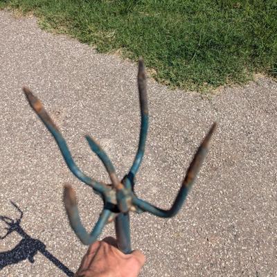 Sale Photo Thumbnail #383: Garden tool