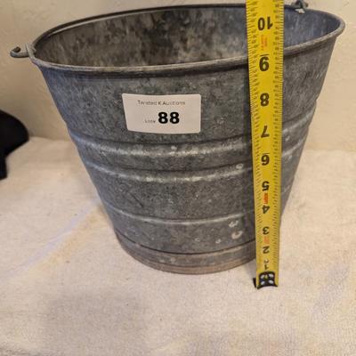 Sale Photo Thumbnail #449: galvanized bucket with handle