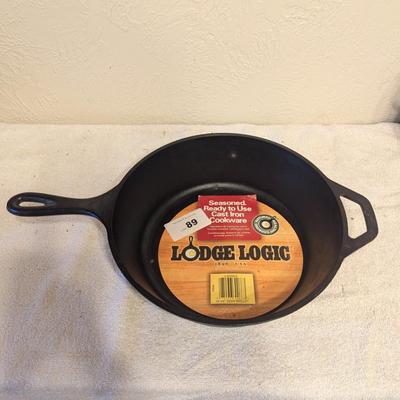 Sale Photo Thumbnail #450: Lodge- cast iron