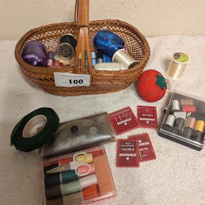 Sale Photo Thumbnail #515: Sewing basket and contents