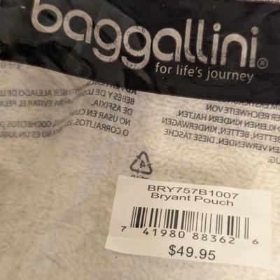 Baggallini pouch