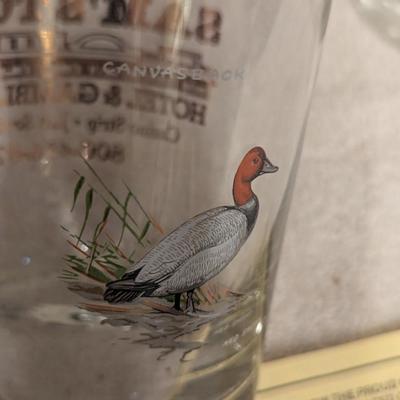 Sams town 22k gold & platinum glasses- ducks- read notes