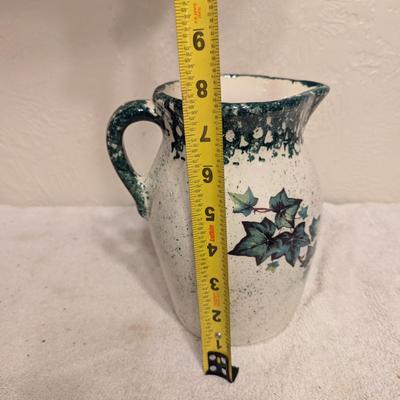 Ceramic Pitcher Green Leaf