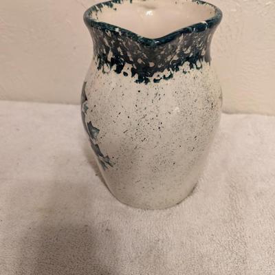 Ceramic Pitcher Green Leaf