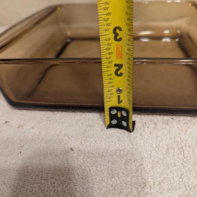 Pyrex glass casserole dish