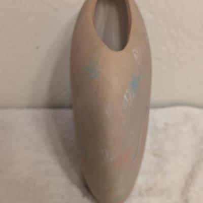 Ceramic pottery vase