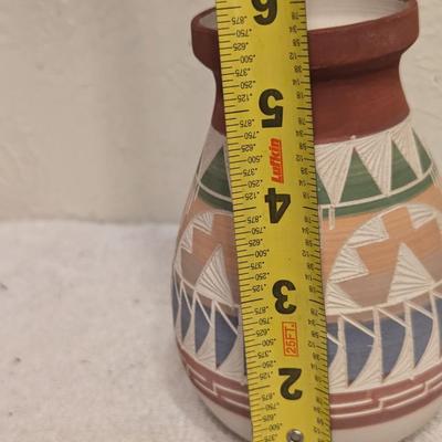 vintage R. Gonza Mexican handcrafted pottery vase.