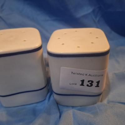 Sale Photo Thumbnail #529: Square ceramic salt and pepper shakers
