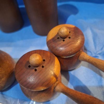 Sale Photo Thumbnail #542: Salt and pepper shaker bundle