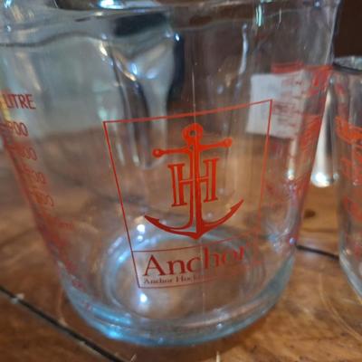 Sale Photo Thumbnail #596: glass measuring cups from anchor hocking  3 sizes