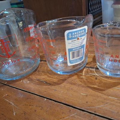 Sale Photo Thumbnail #594: glass measuring cups from anchor hocking  3 sizes